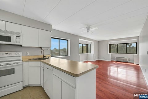 Photo for 5 Linden Street 5E