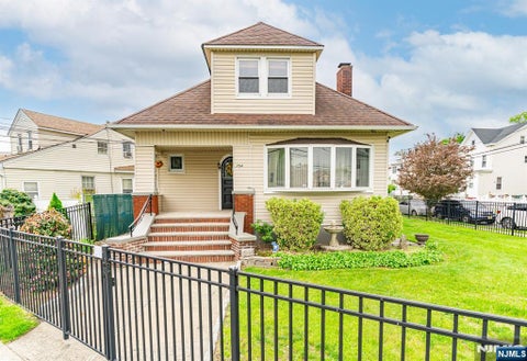 Photo for 752-754 Market Street