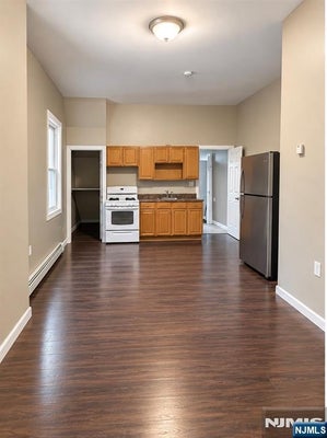 83 MADISON ST # 1, PATERSON, NJ 07501 - Image 28a9e3d7dff2c846edf0a4370c485083/3721736105