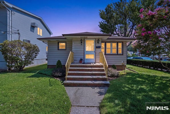 59 HURON AVE, CLIFTON, NJ 07013 - Image 28b7766cdb8aed17c0a820c8f86c3ef7/3029918244