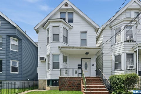 Photo for 42 Lawrence Street