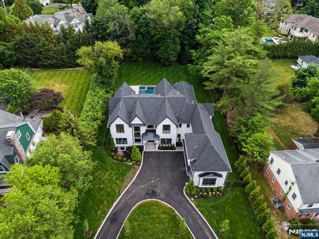 592 Piermont Rd, Demarest, NJ, 07627, USA, 7 Bedrooms Bedrooms, ,8 BathroomsBathrooms,Residential,Contingent,592 Piermont Rd,25042760