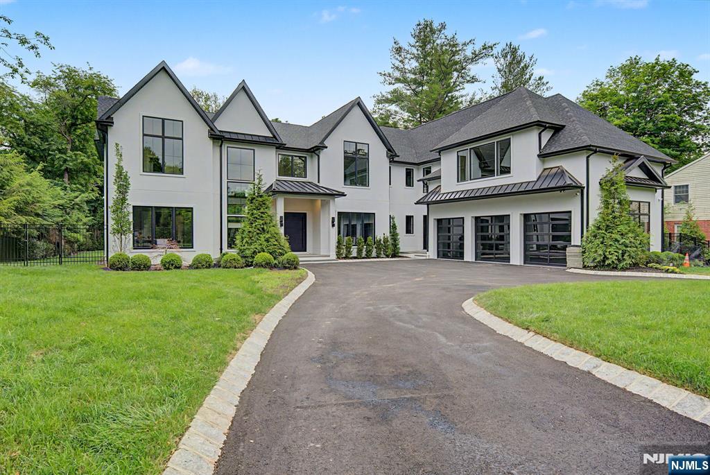 592 Piermont Rd, Demarest, NJ, 07627, USA, 7 Bedrooms Bedrooms, ,8 BathroomsBathrooms,Residential,Contingent,592 Piermont Rd,25042760