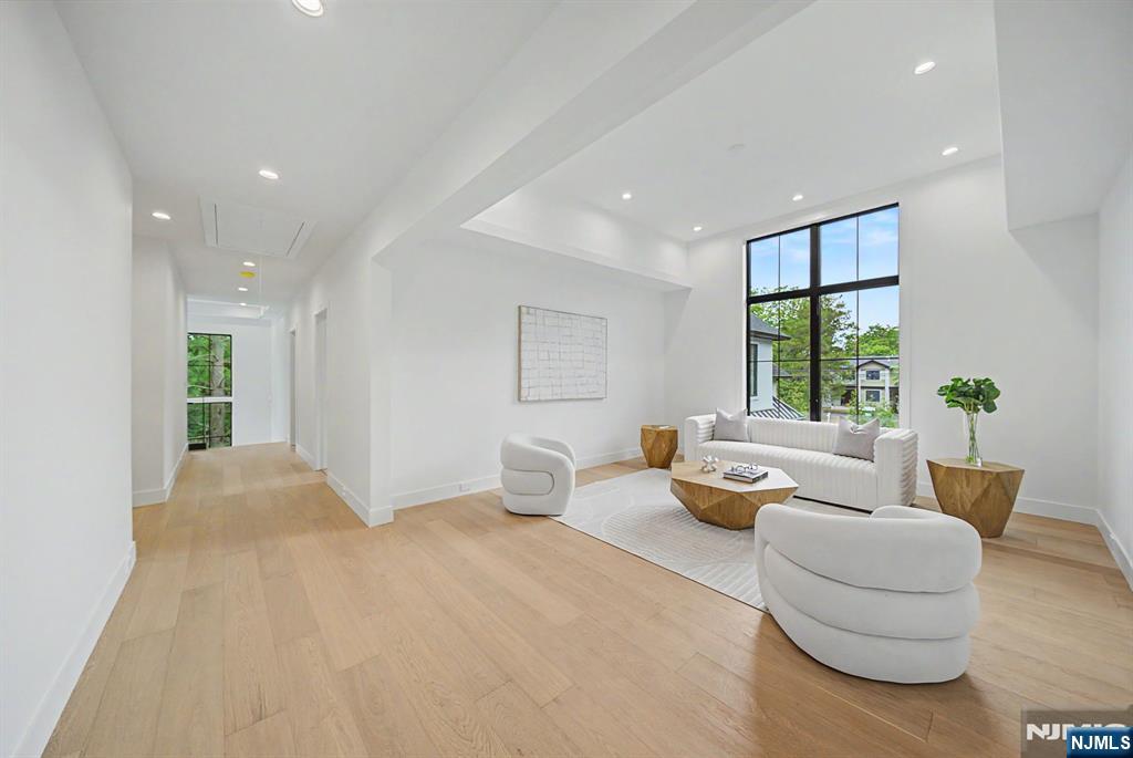 592 Piermont Rd, Demarest, NJ, 07627, USA, 7 Bedrooms Bedrooms, ,8 BathroomsBathrooms,Residential,Contingent,592 Piermont Rd,25042760