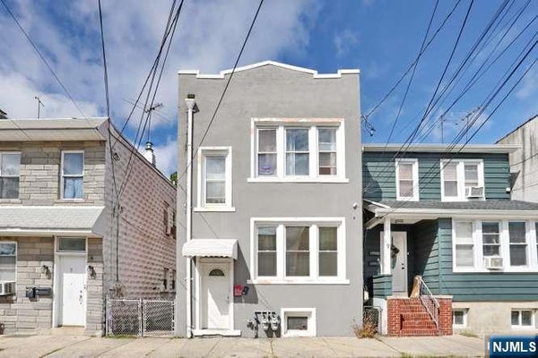 7 FARNHAM AVE # 1, GARFIELD, NJ 07026 - Image 38e4277a4a6e0fa64c0ff2e282b238df/1657262389