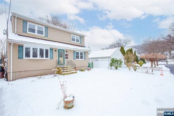 26 GENEVIEVE AVE # 2, HAWTHORNE, NJ 07506 - Image 3cf3f091a2ed1c35bb9b70deeec61dd0/837260232