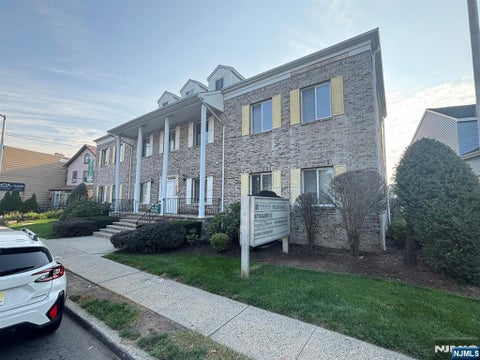 Photo for 265 Broad Street