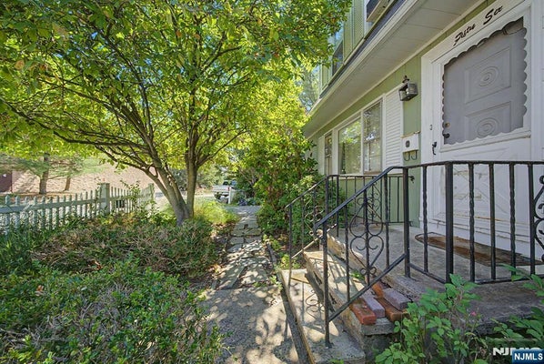 56 HASKELL AVE, HASKELL, NJ 07420 - Image 3f1fd75ed11fa7465bef8385bb92c05c/576333541