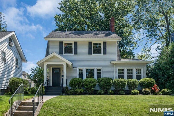 25 LAUREL AVE, EAST ORANGE, NJ 07017 - Image 48de5aa4e31b87c506fd32355ae392ff/3383003157