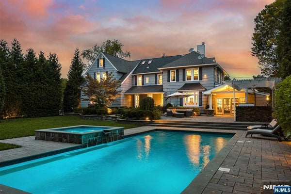 771 VALLEY RD, MONTCLAIR, NJ 07043 - Image 4b79e5a771fd07d6060259a2cb070deb/203554079