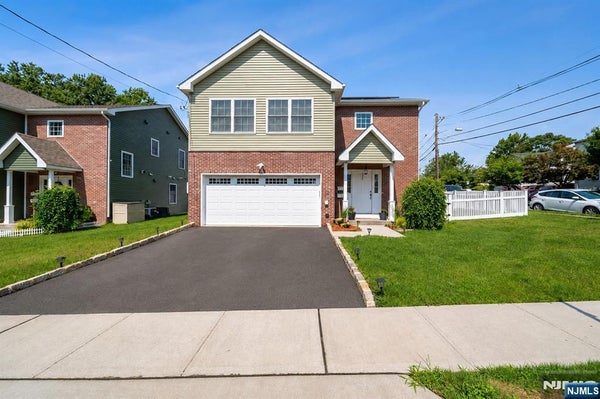 17 PARK ST # 2, BELLEVILLE, NJ 07109 - Image 4cf1cbed9c8cea9877dced35cbdc0a22/2425229979