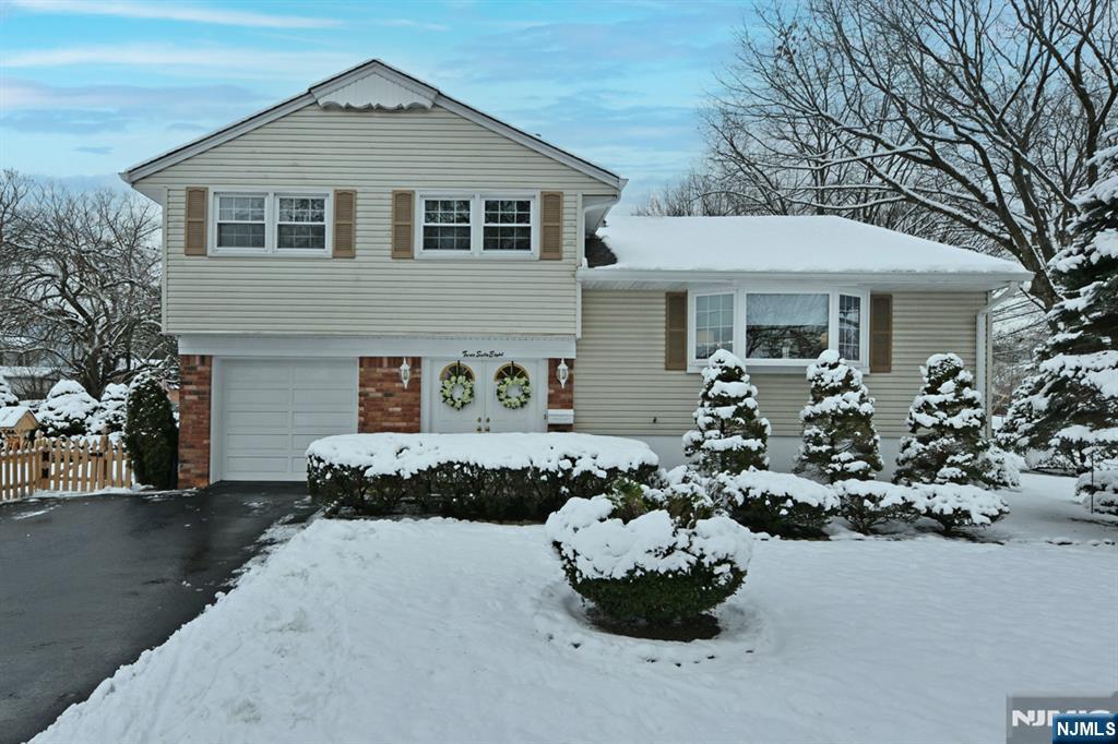 368 Elmwood Drive