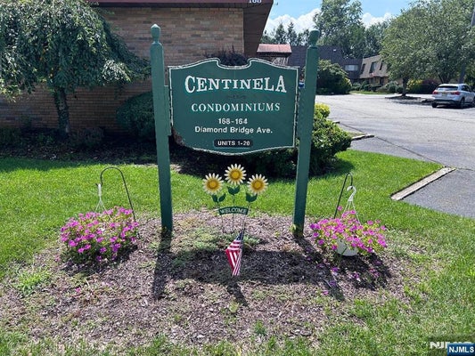 168 DIAMOND BRIDGE AVE APT 1, HAWTHORNE, NJ 07506 - Image 504cfffc9c2a8355deb4f5666d6ff45e/1118889385