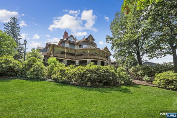 33 EDGEMERE AVE, MOUNT ARLINGTON, NJ 07856 - Image 57ca3a99ab09fdfd3c22db23d5e1c982/2757053593