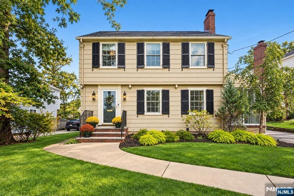 68 LINDEN AVE, VERONA, NJ 07044 - Image 5afc39bdff1404548e954f36c02c8cb7/407138885