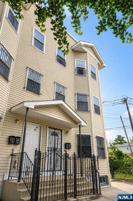 42 ASTOR ST, NEWARK, NJ 07114 - Image 61f82d9d55dc2fc50737b490856d6ebf/3549999367