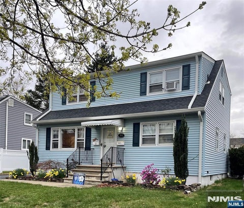 Photo for 50 11th Avenue 2