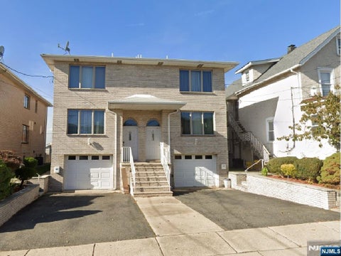 Photo for 215A 13TH Street