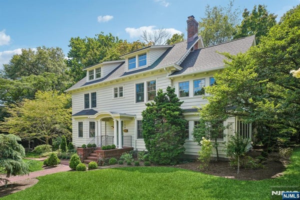 150 GORDONHURST AVE, MONTCLAIR, NJ 07043 - Image 649663b151f3f30c692bd7eeb8f2dfea/1439232905