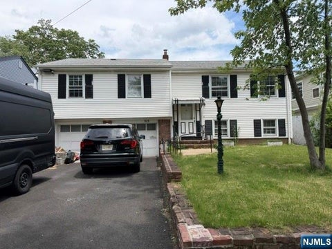 Photo for 515 Chestnut Street