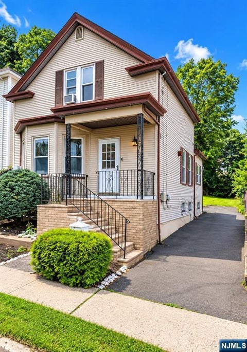 Photo for 101 Tilt Street