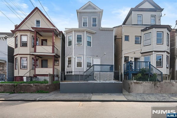 83 MERCER ST, PATERSON, NJ 07524 - Image 73694d3f3b2154d2ccc6bbf4d929cdd1/4076057879