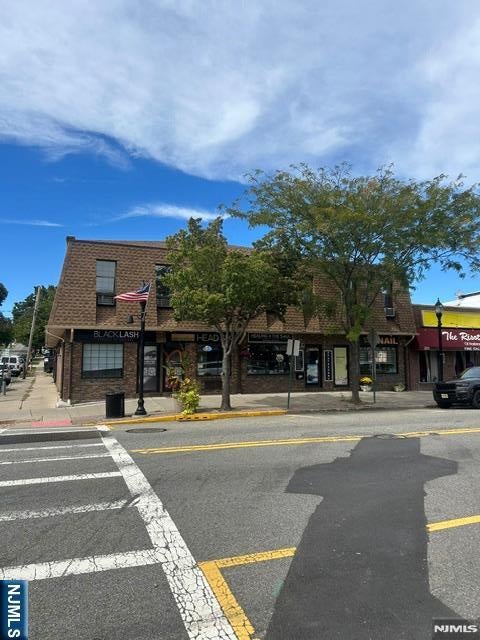 Photo for 199 Boulevard 4