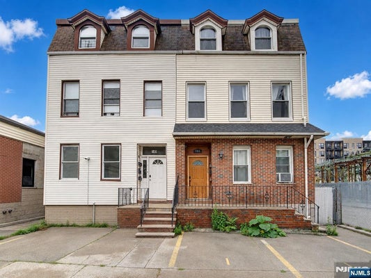 151 CULVER AVE APT 2, JERSEY CITY, NJ 07305 - Image 79a7c3c3f3013ecec47352177f4dfd0b/3119833550