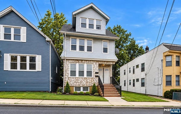 17 ARVERNE TER, IRVINGTON, NJ 07111 - Image 7a5b093f8f616b7efde1c2b3368e698a/3775265406