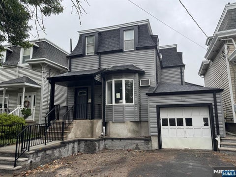 Photo for 11 Chestnut Street 1