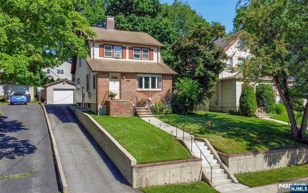 377 ORCHARD TER, BOGOTA, NJ 07603 - Image 7fd4586e6a8ce7dfa7231e1b12e0190e/2912970688