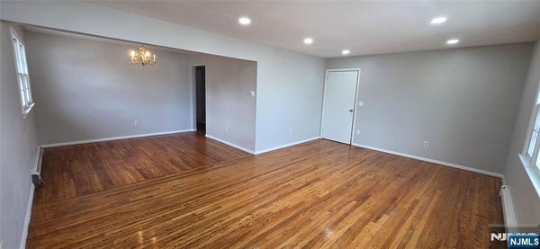 311 RUTHERFORD BLVD, CLIFTON, NJ 07014 - Image 840fbf2ebe12db1459e43efc031d6b96/2860466865