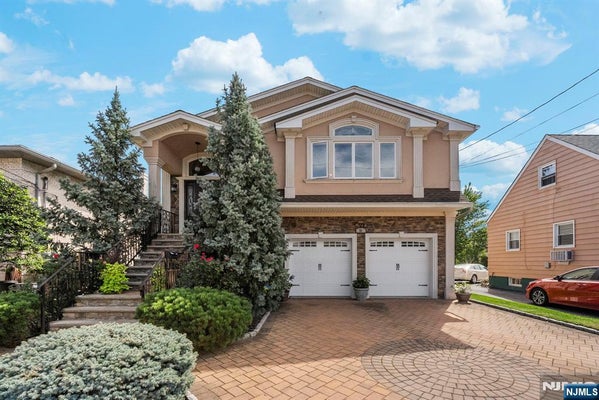 26 FRANKLIN ST # 2, ELMWOOD PARK, NJ 07407 - Image 8c00a1beed30d032cc2b07b4cdab2d39/201142956
