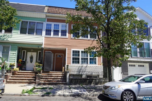 296 RIDGEWOOD AVE, NEWARK, NJ 07112 - Image 8cc9c36469f583a203b4d18f8eaba2dd/28791409