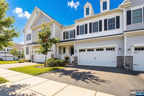 Photo for 3 Sequoia Drive