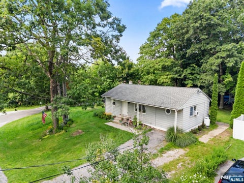 Photo for 1 Ridgeview Court