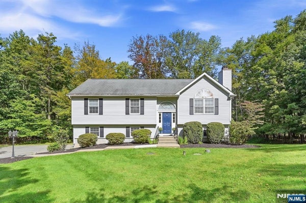 46 MELINDA LN, HEWITT, NJ 07421 - Image abda761680eb5edafd2e3ef52c82affc/50664473