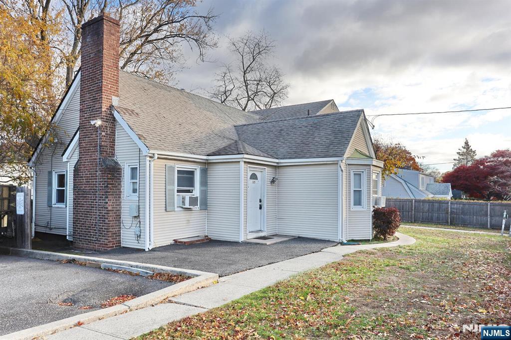325 New Bridge Road