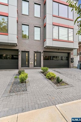 53 PROSPECT ST APT 2, JERSEY CITY, NJ 07307 - Image b6f14fd445bcc37e7c2a5c3ee7d3de9a/4145789553