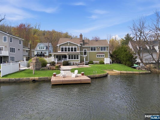 84 W SHORE RD, DENVILLE, NJ 07834 - Image bcf16fbb9a64d752b06063cd4d127ac0/90337011