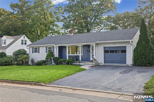 14 CONDIT ST, NEWTON, NJ 07860 - Image bd3f8b6eb81ece98f4e599042cd0bb10/2914886090