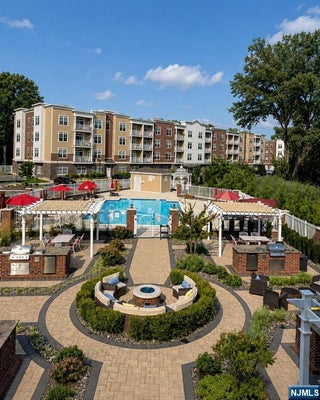 5 SOLDIER HILL RD # 313, PARAMUS, NJ 07652 - Image bfcf00272ee6e89621e75167a8ca2c9b/1210140253