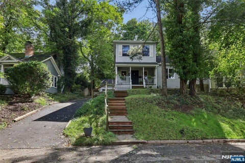 Photo for 6 Valley Place