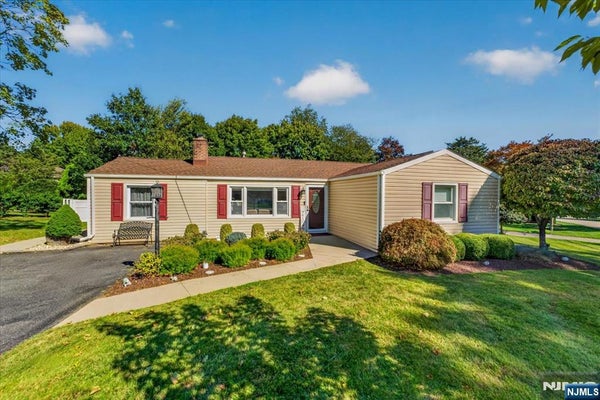 48 FLORENCE AVE, DENVILLE, NJ 07834 - Image c4e50ec8a143b34c3470e7e861267ceb/3474195802