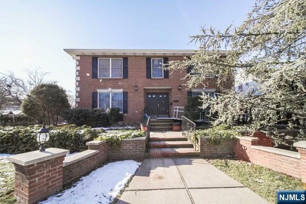 830 ELIZABETH ST # 2, RIDGEFIELD, NJ 07657 - Image c54e5f8ed4e2a908d2ad74d31cc48205/2208898731