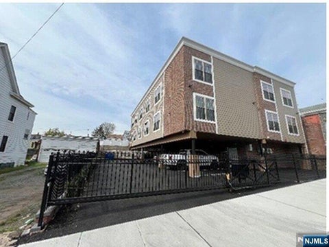 Photo for 164-168 Atlantic Street