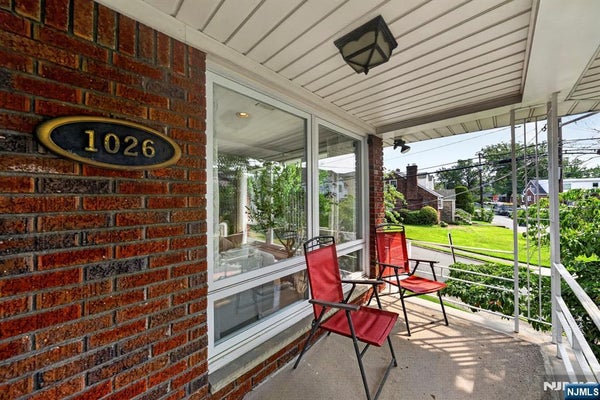 1026 HARVARD PL, FORT LEE, NJ 07024 - Image c8fd2adbb9ce9627e4272ee5691aaac8/3942511809