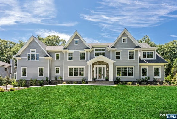 520 CLINTON AVE, WYCKOFF, NJ 07481 - Image ca4e8fad101f3ff8671b5c86570342fd/3722629985