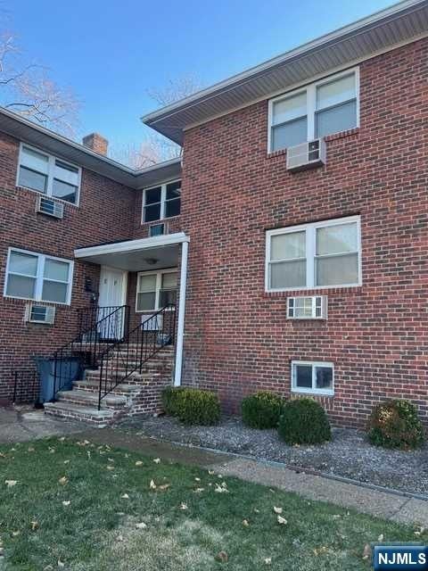 Photo for 275 River Road H
