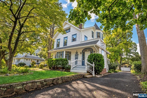 478 SPRING AVE, RIDGEWOOD, NJ 07450 - Image d2be598cf2be11bfa77015bf3795c876/2276215426